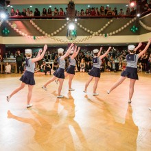 Fotografie z maturitního plesu tříky C4B Gymnázia Zikmunda Wintra 2014, Rakovník