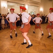 Fotografie z maturitního plesu 4.A Obchodní akademi Beroun