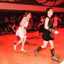 Fotografie z maturitního plesu tříky O8 Gymnázia Zikmunda Wintra 2016, Rakovník