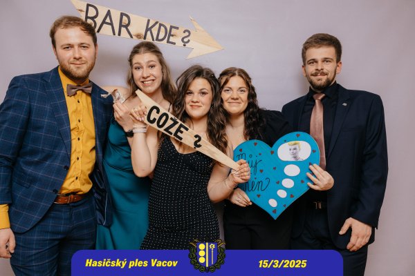 Fotobudka 18. hasičského plesu SDH Vacov 2025